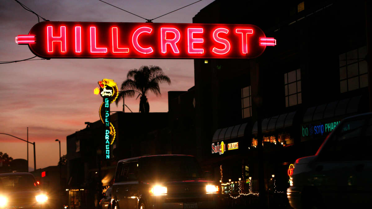 San Diegon Hillcrestisissä sijaitsee paljon ravintoloita ja baareja.
