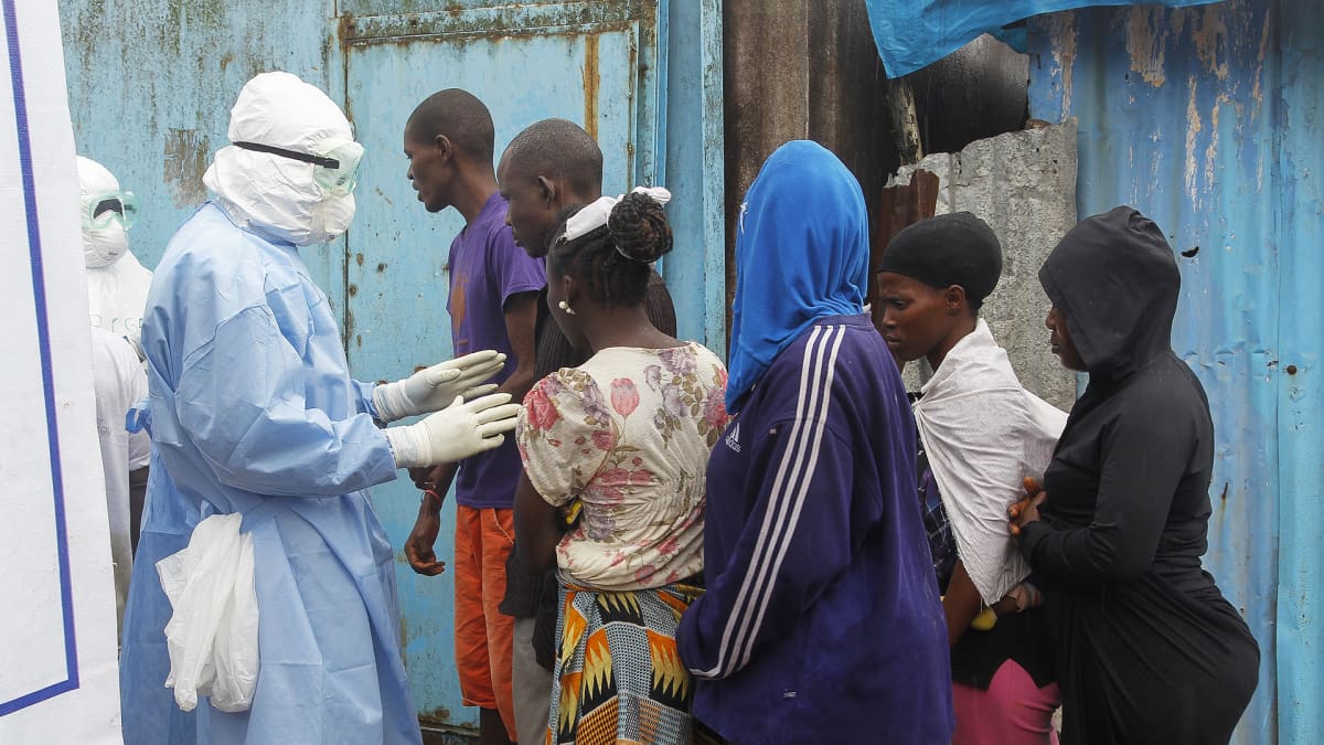 WHO:n ebolan hoitoon keskittynyt terveysasema Liberian Monroviassa.