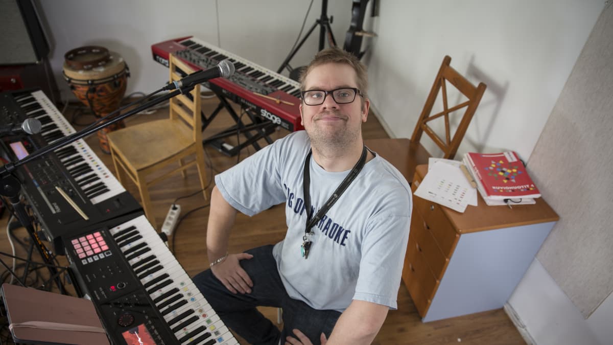 Resonaarigroup, Jaakko Lahtinen, kehitysvammainen 