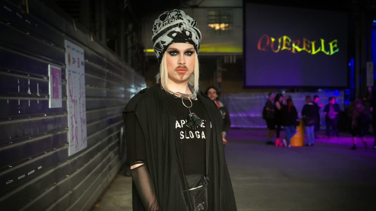 Jopo Simeon K, Querelle