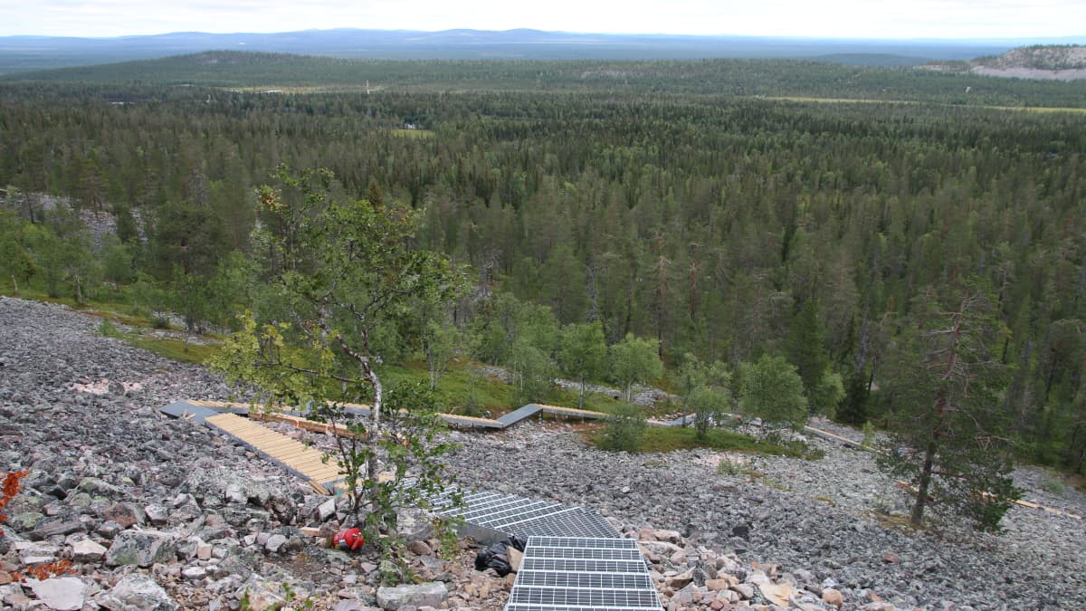 maisema Luostolta itään