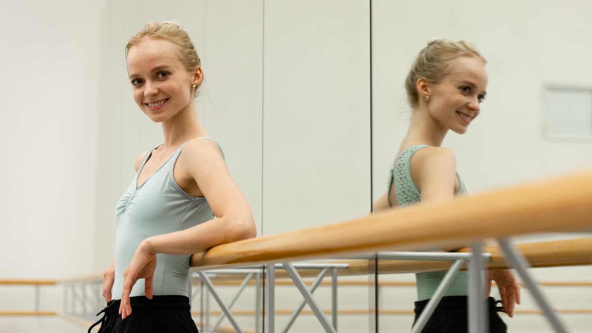 Elina Miettinen Kansallisbaletissa. 