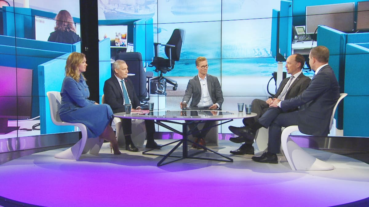 Katri Kulmuni, Antti Rinne, Jussi Halla-aho ja Petteri Orpo A-Talkin vieraina.