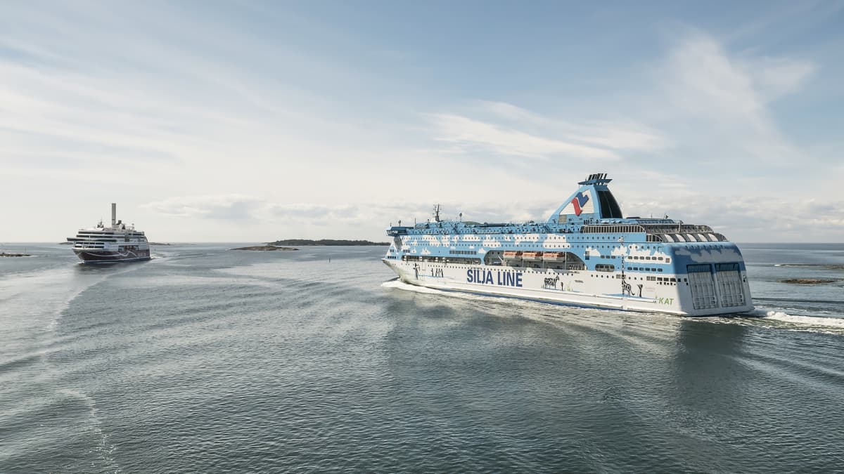 Laivaliikenne käynnistyy Ruotsin ja Suomen välillä – risteilyt ja  lomamatkustus saavat vielä odottaa | Yle Uutiset