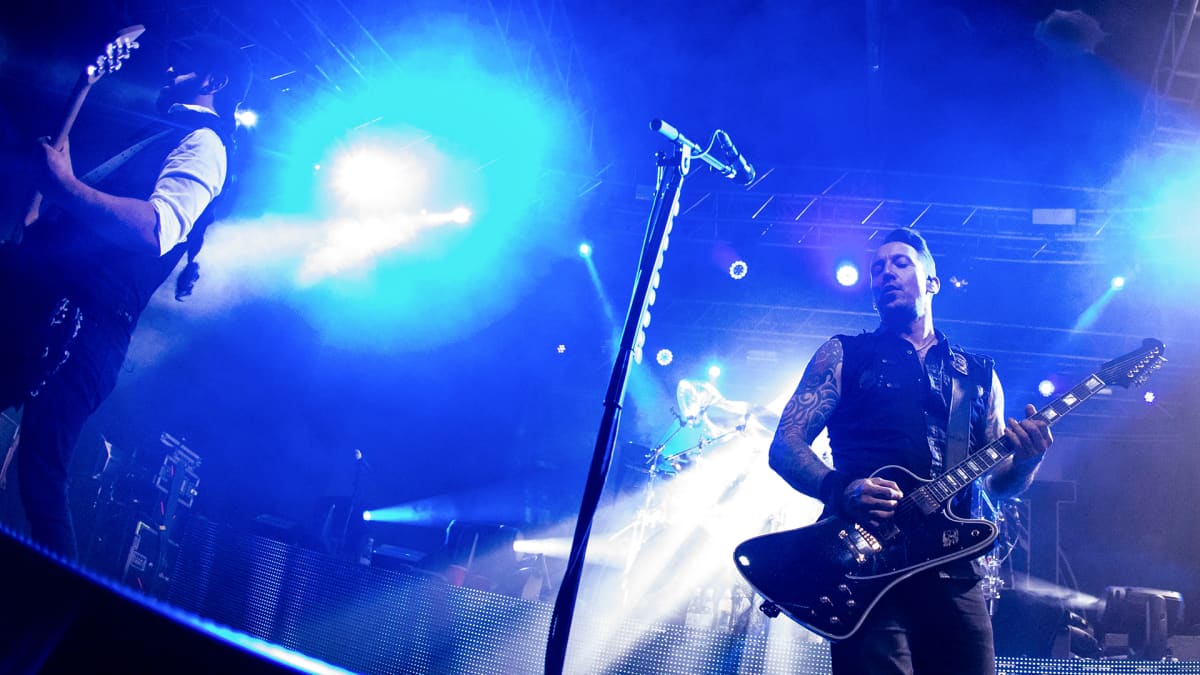 Volbeat-yhtyeen loppuunmyyty keikka Helsinki Areenalla peruuntuu –  keikkarekat jäivät jumiin Ruotsiin Postin tukilakon vuoksi