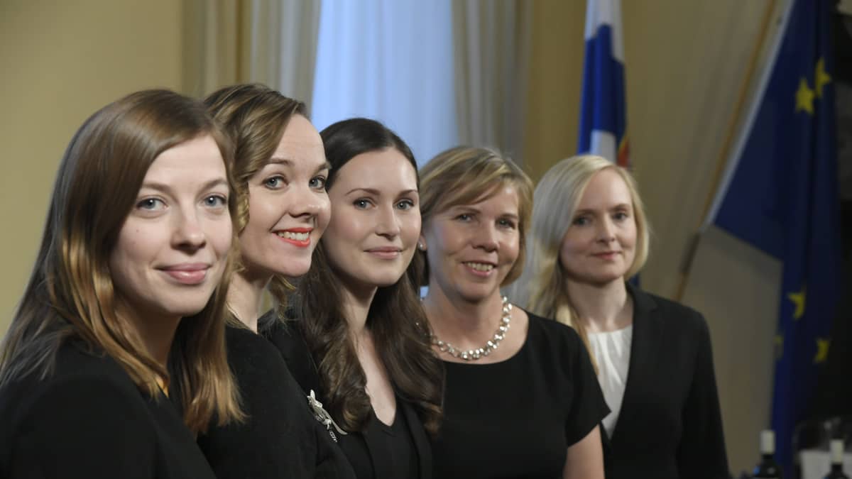 Li Andersson, Katri Kulmuni, Sanna Marin, Anna-Maja Henriksson ja Maria Ohisalo.