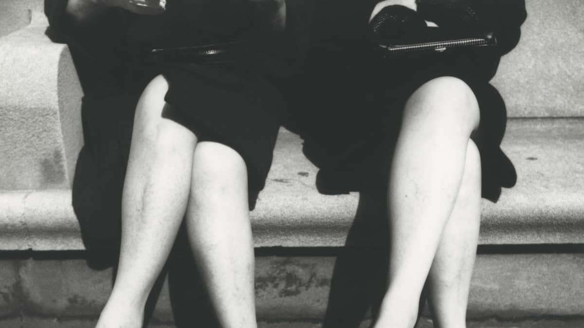  Vivian Maierin kuva naisten sääristä