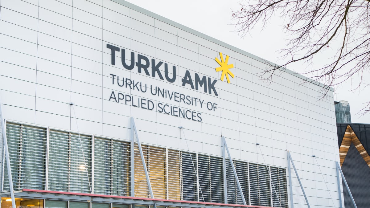 Turun ammattikorkeakoulun logo.