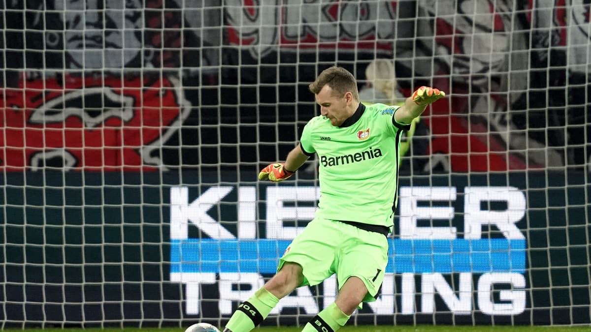 Lukas Hradecky