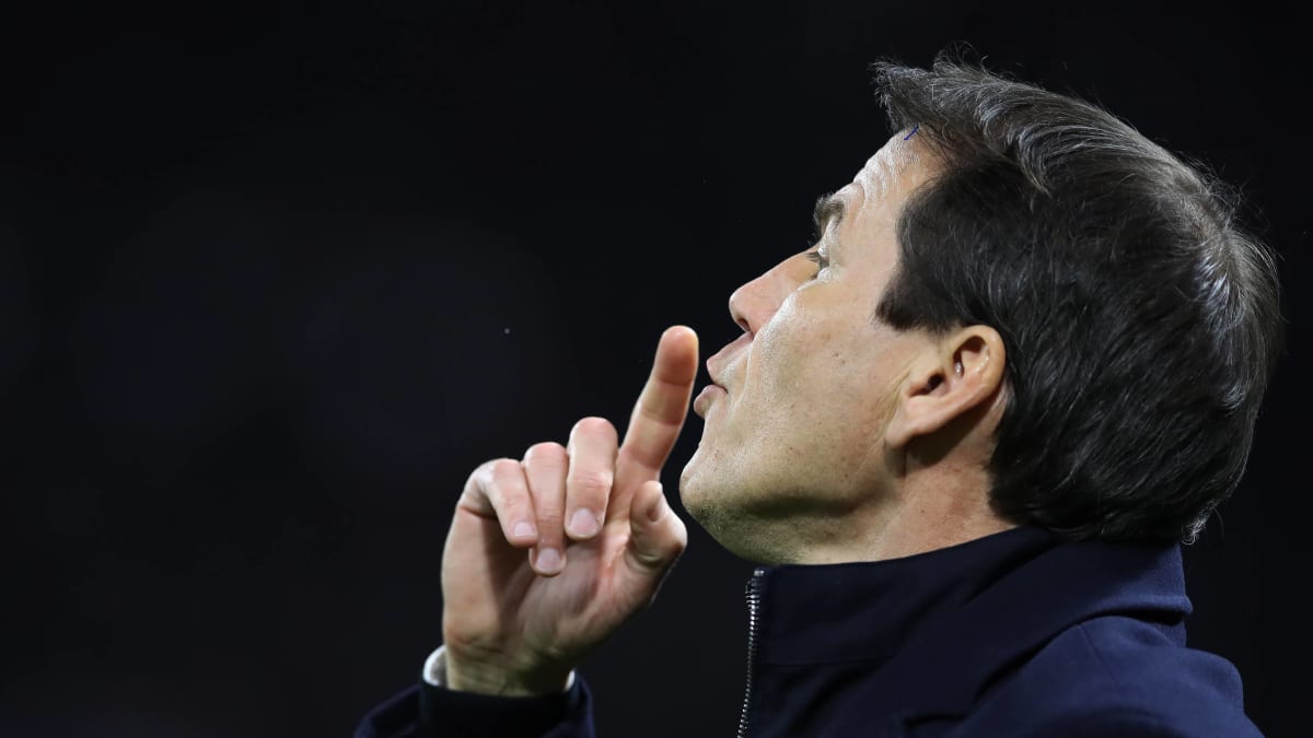 Lyon-luotsi Rudi Garcia lähikuvassa. 