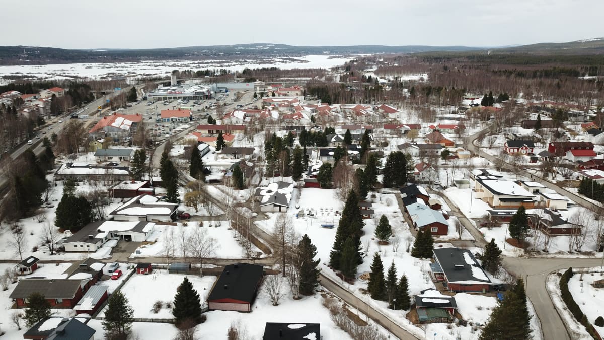 Rovaniemi Saarenkylä omakotialue ja kauppa-alue