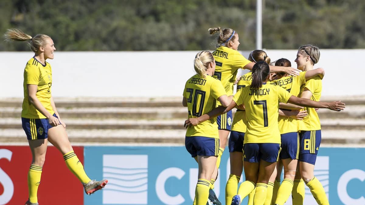 Ruotsin naisten jalkapallomaajoukkue