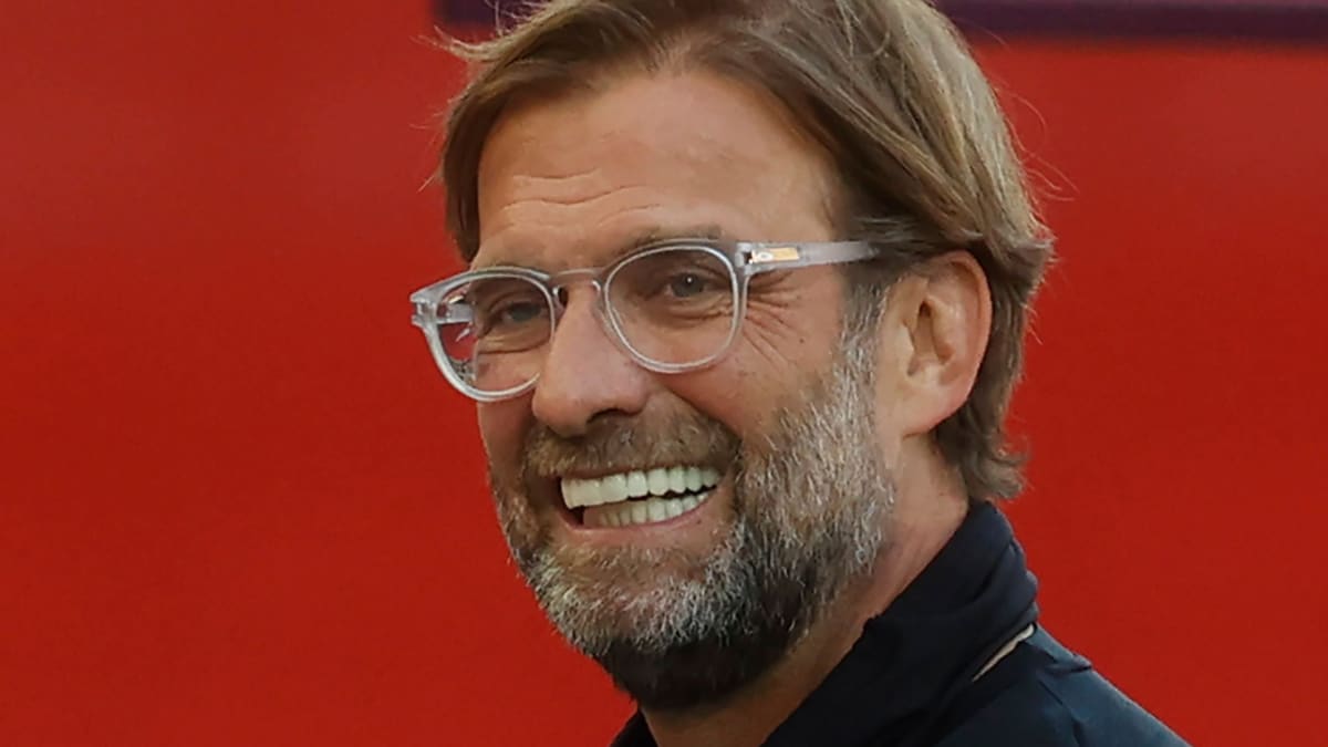 Jürgen Klopp hymyilee leveästi.