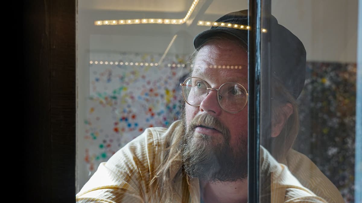 Haihatus, Tuomo Vuoteenoma, Avantgardevekkula, Antti-Ville Reinikainen, öylättipajatso