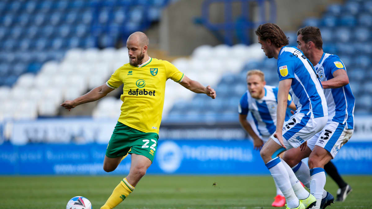 Teemu Pukki Huddersfieldiä vastaan 