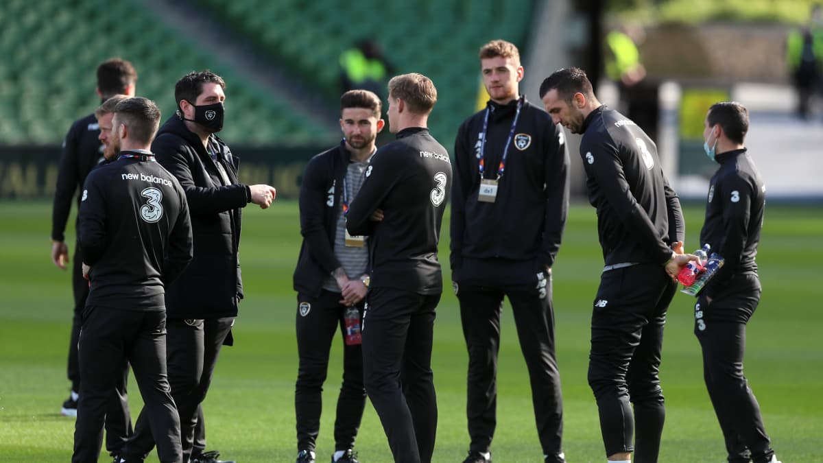 Republic of Ireland players inspect the pitch before the UEFA Nations League Group 4, League B match at the Aviva Stadium, Dublin. (Photo by Brian Lawless/PA Images via Getty Images)