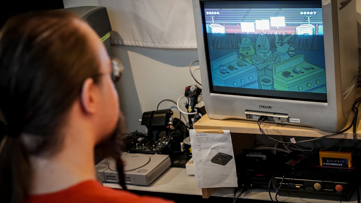 Retropelaaminen, retropeli, videopeli