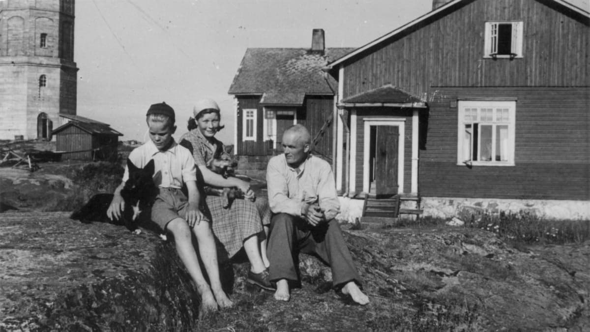 Sipilän perhe Sipilän 1940-luvun lopulla Söderskärillä