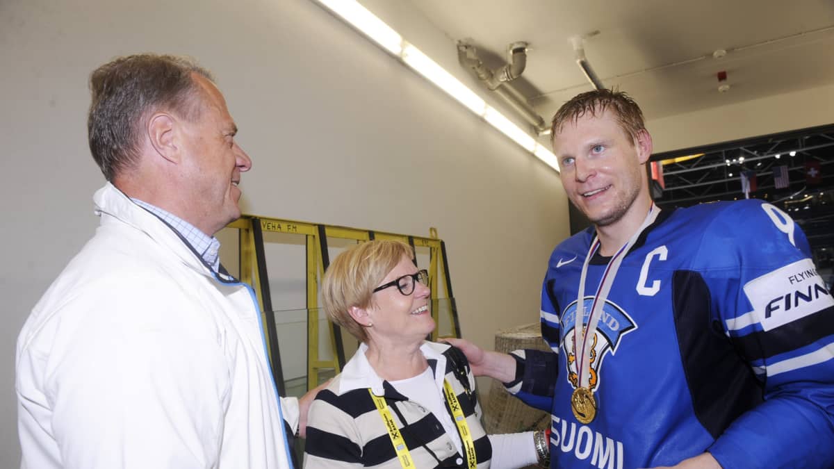 Jukkaisä keskusteli Mikko Koivun kanssa päivien ajan uran päätöksestä