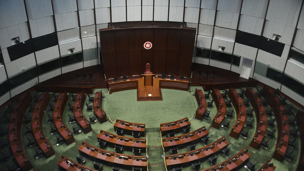 Tyhjä Hong Kongin parlamentti.