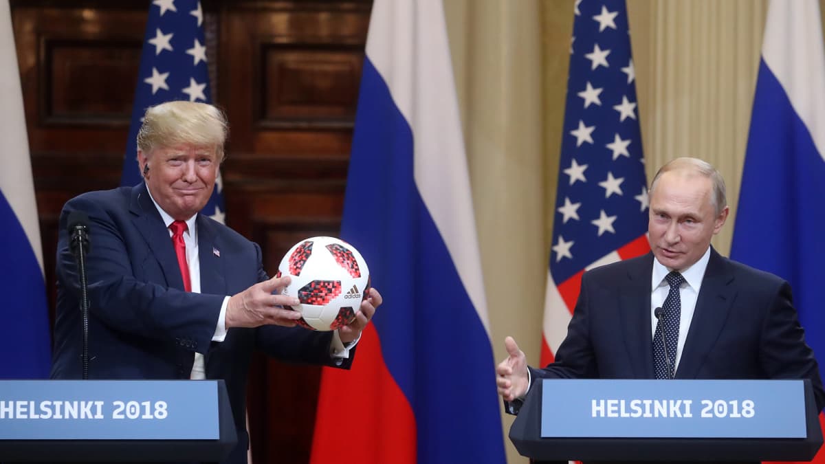 Yhdysvaltain entinen presidentti Donald Trump ja Venäjän presidentti Vladimir Putin tapasivat Helsingissä 2018.