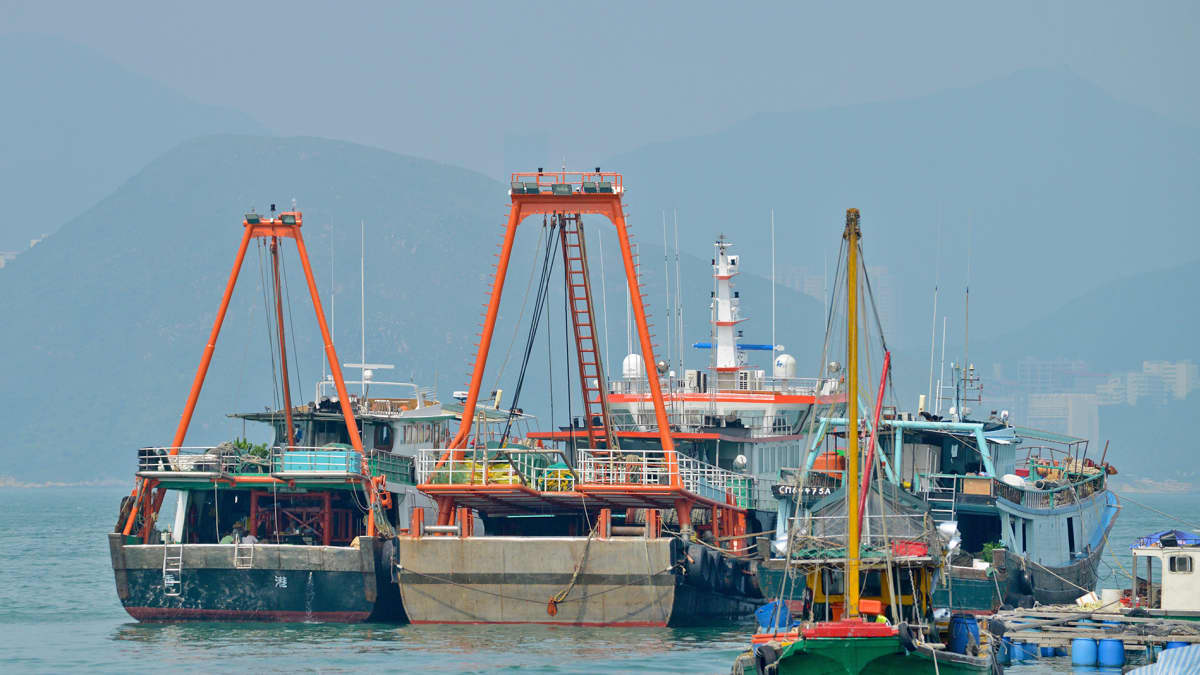 Kalastuslaivoja Hongkongissa syyskuussa 2016.