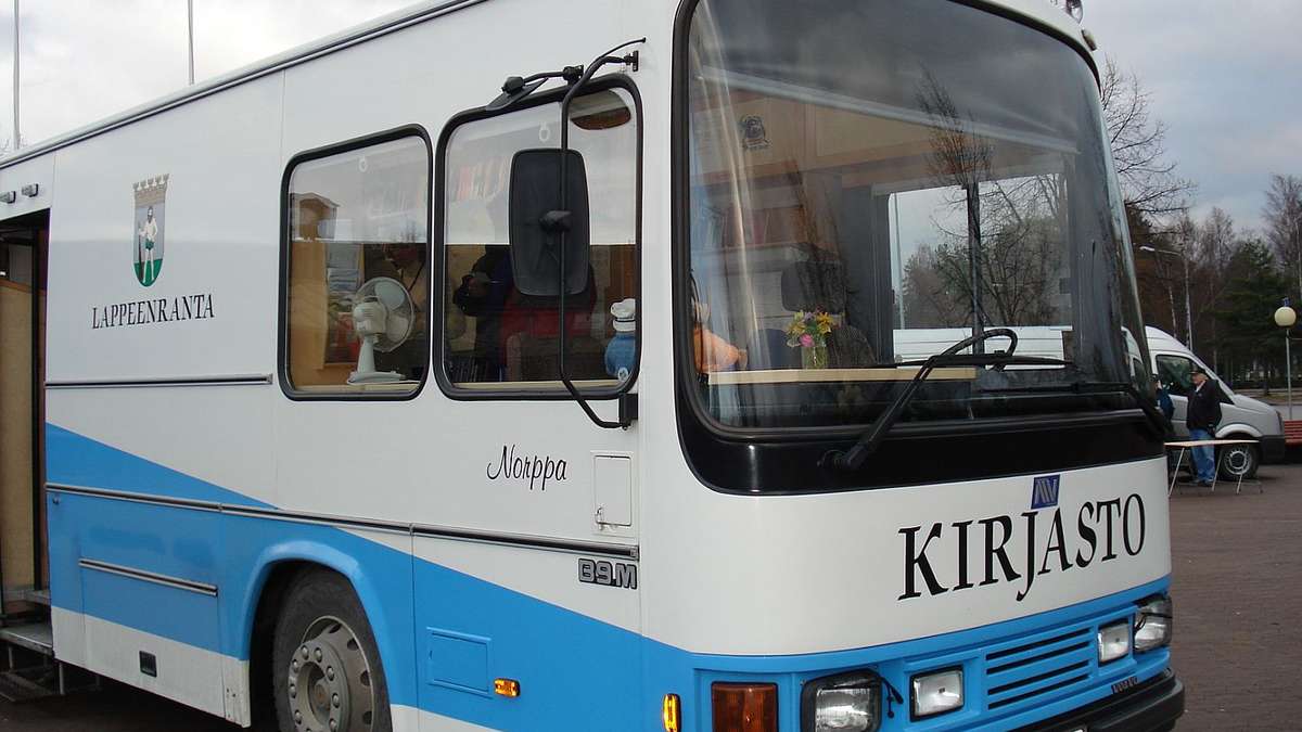 Lappeenranta Ostaa Uuden Kirjastoauton Yle Uutiset