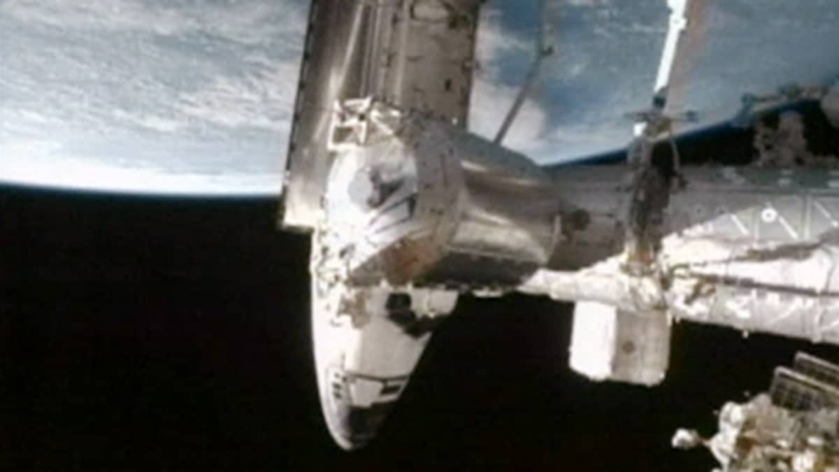 Avaruussukkula Atlantis telakoituu ISS-avaruusasemalle sunnuntaina.