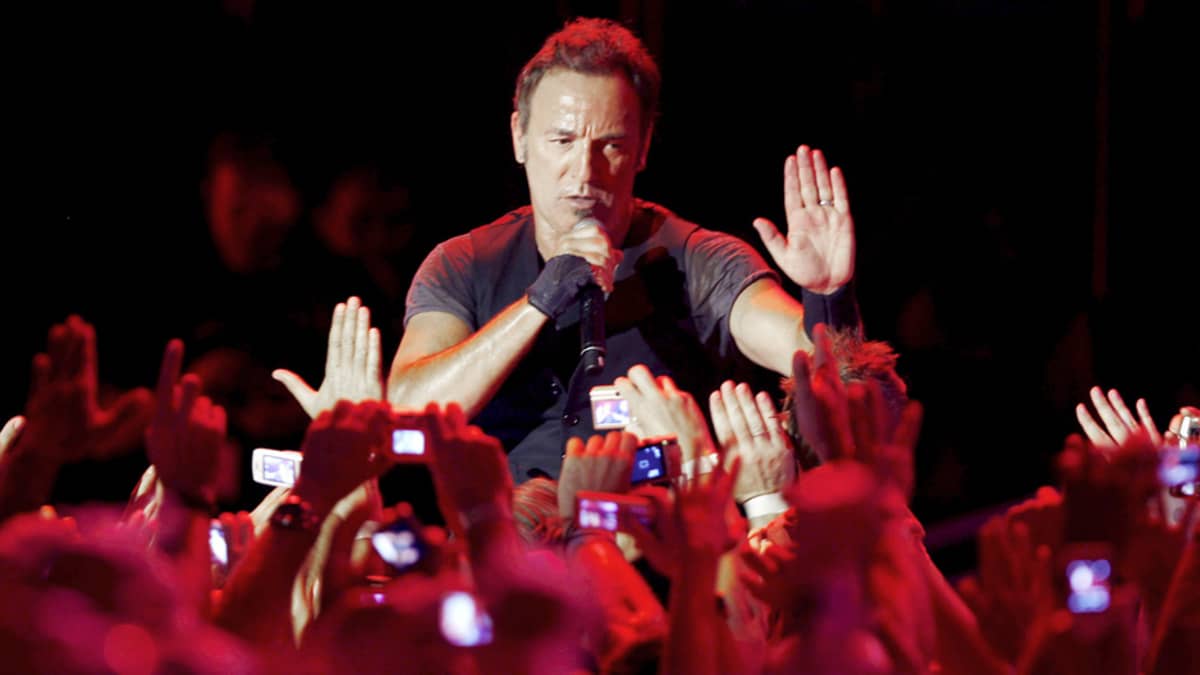 Bruce Springsteen esiintyy Espanjassa heinäkuussa 2009.