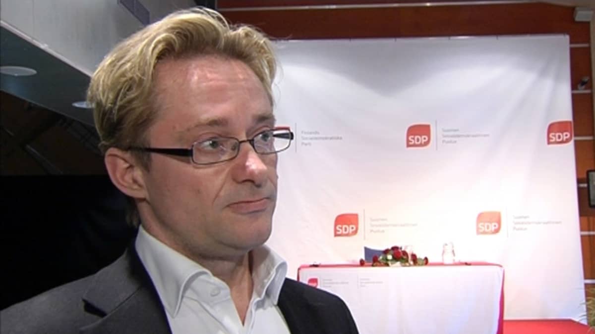 SDP:n puoluesihteeri Mikael Junger.