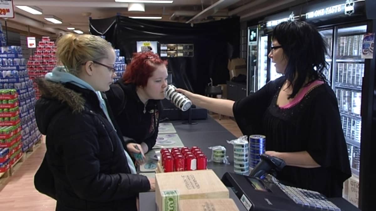Haaparannan nuuskakauppa kukoistaa | Yle Uutiset