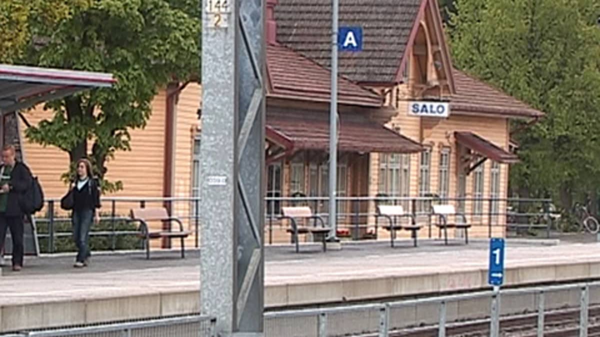 Salon asemalle uusia parkkipaikkoja | Yle Uutiset