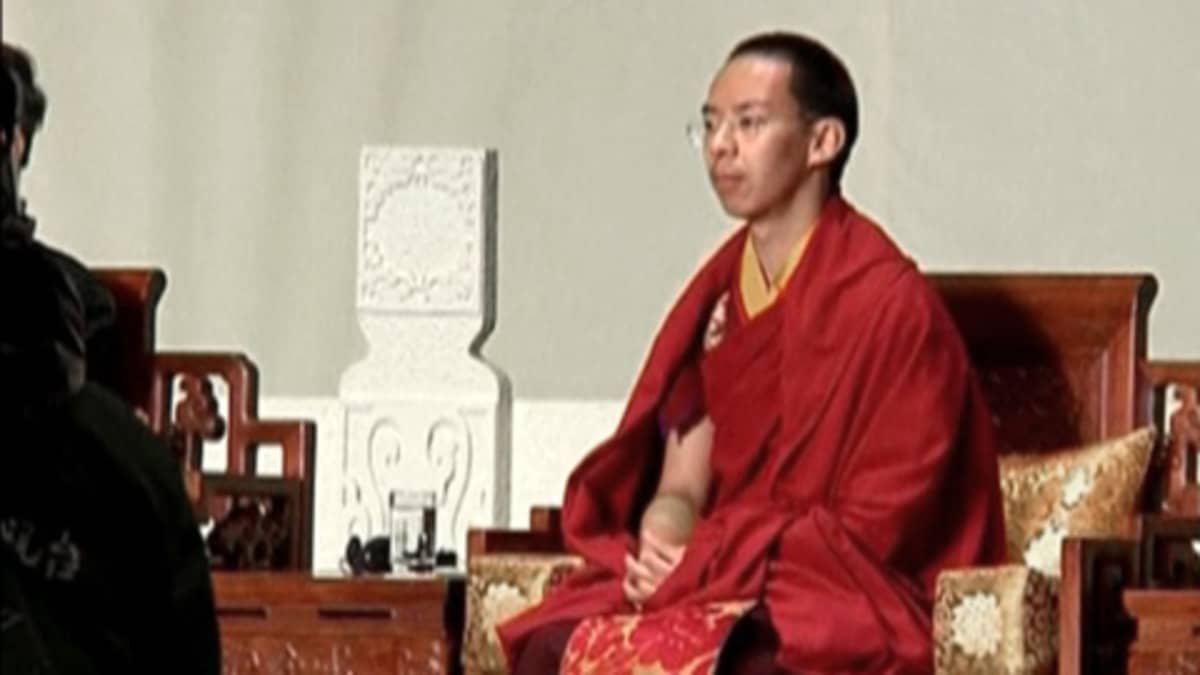 Kiinan nimittämä Panchen Lama.