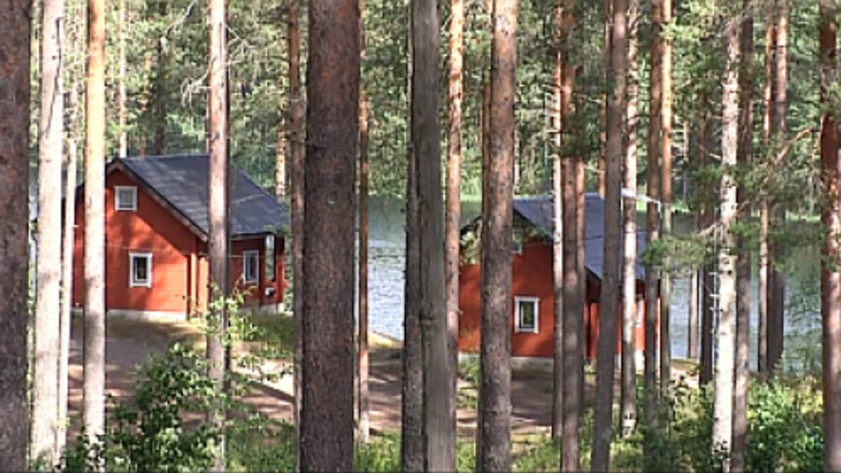 Sadekesä karkottanut telttailijat Keski-Suomesta | Yle Uutiset