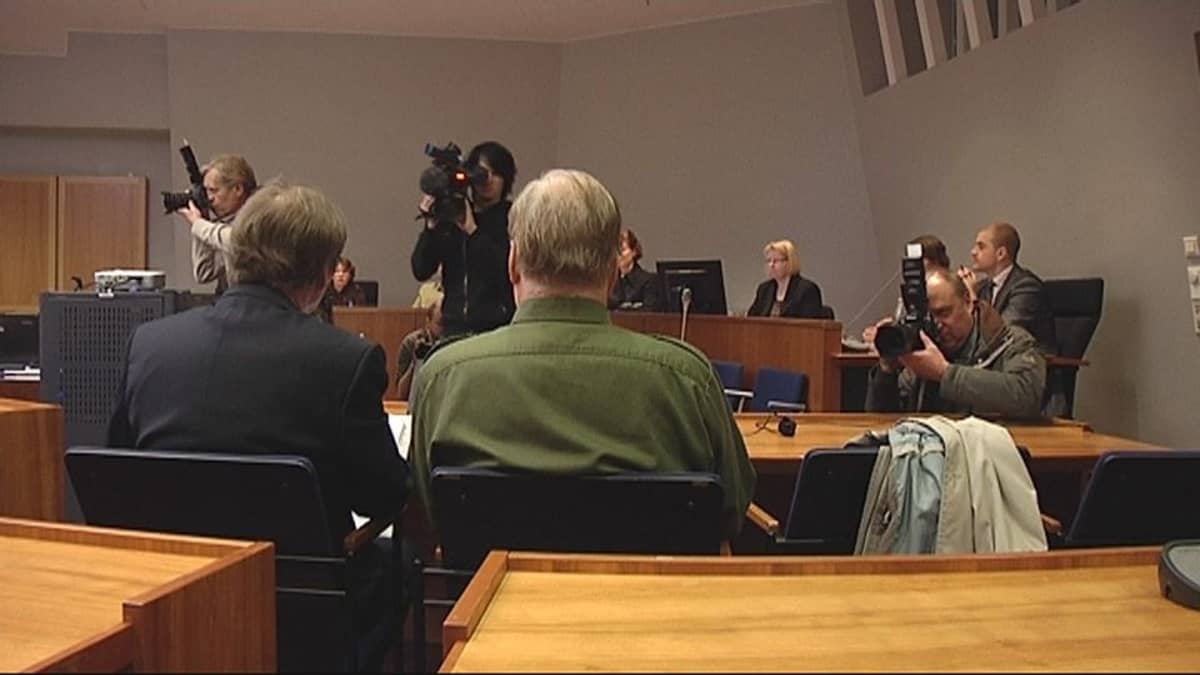 Istuntosali Pirkanmaan käräjäoikeudessa