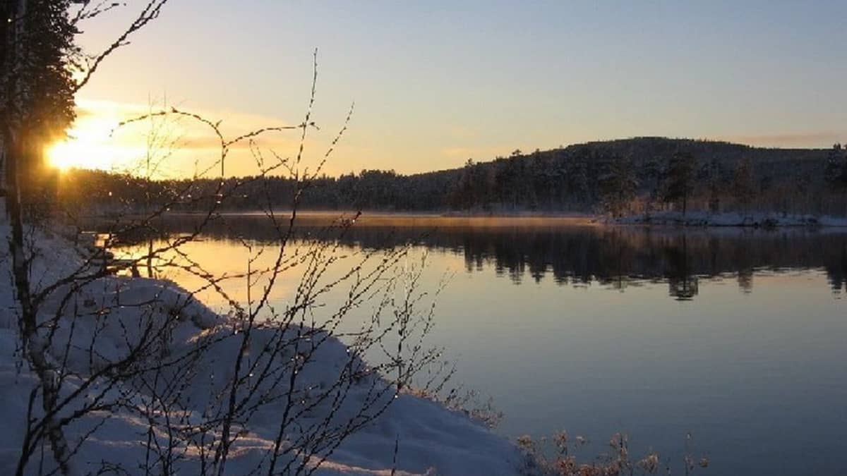 Lemmenjoen kansallispuisto kohenee talkootyöllä | Sápmi | Yle Uutiset