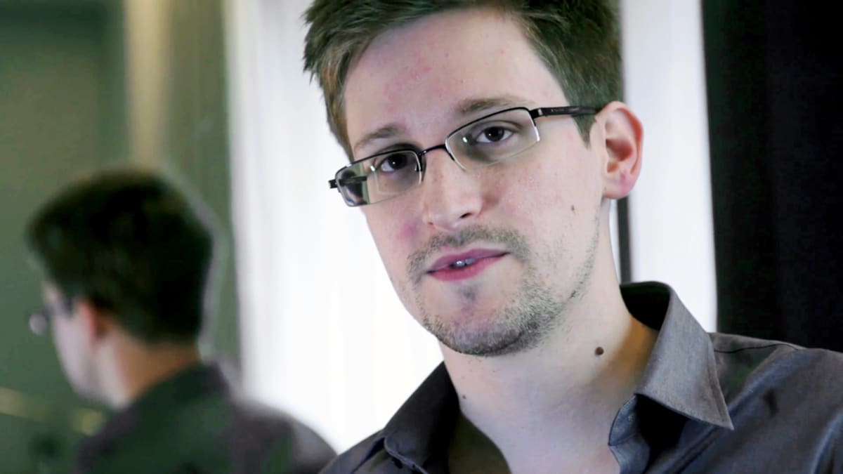 Edward Snowden. 