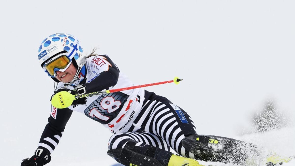 World Cup alpine ski racer Tanja Poutiainen to retire | News | Yle Uutiset