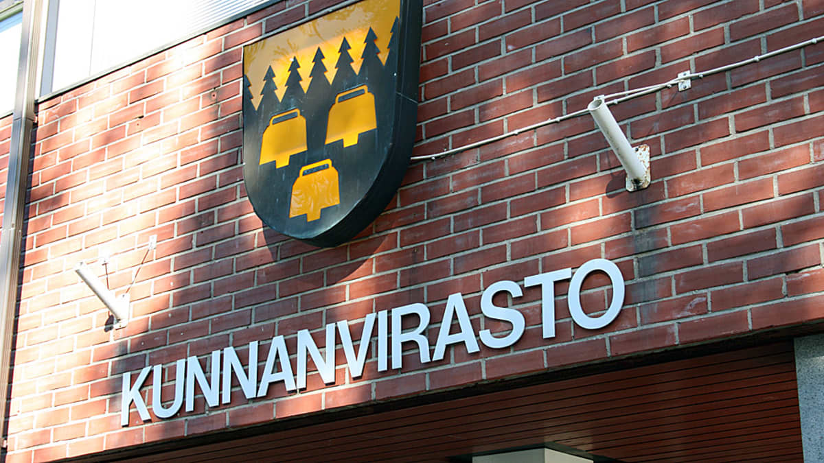 Puolangan kunnanvirasto.