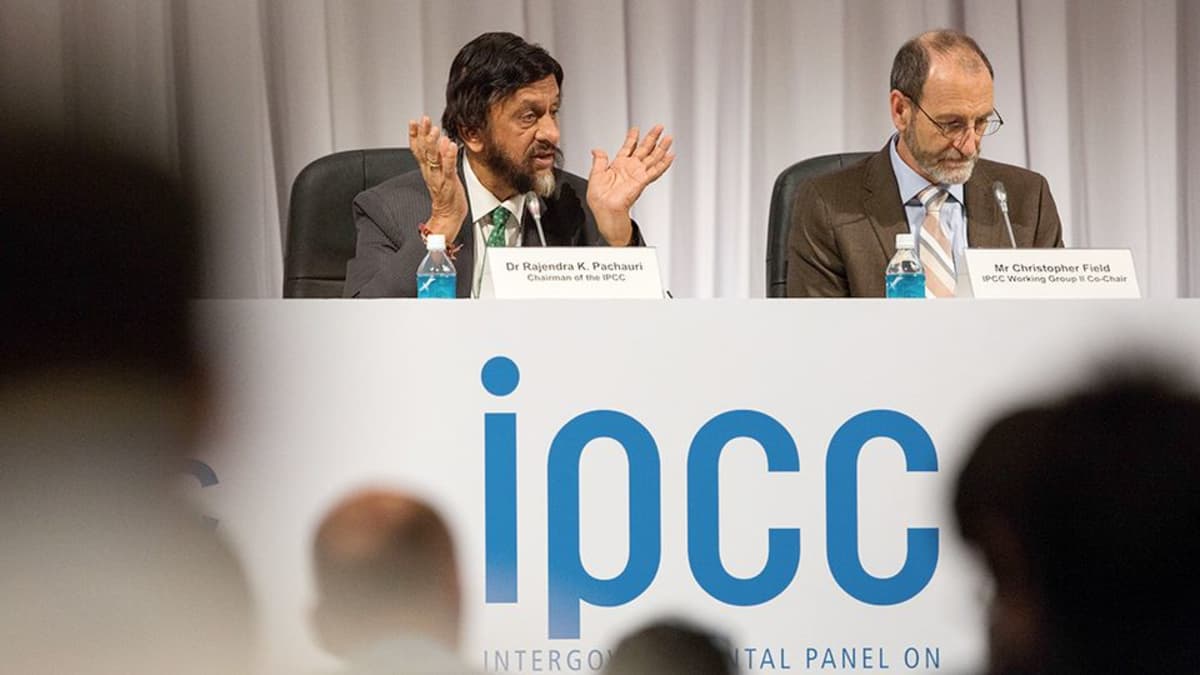 Ilmastonmuutospaneeli  IPCC:n tiedotustilaisuus Tokiossa 
