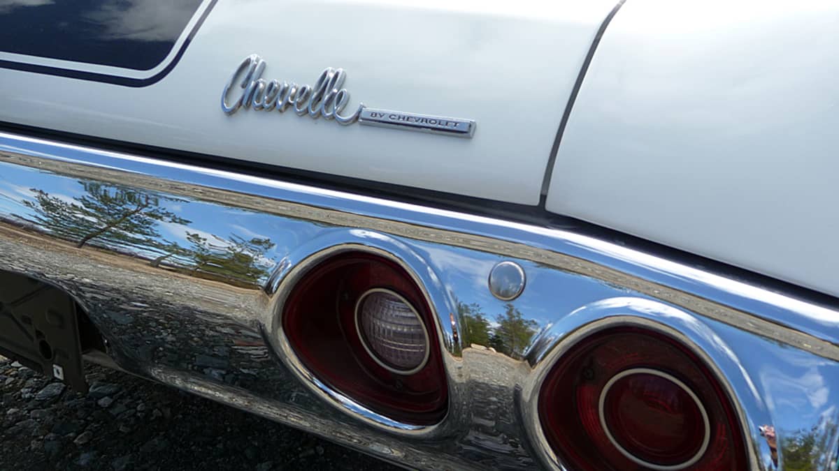 Lähikuva Chevrolet Chevelle -jenkkiautosta