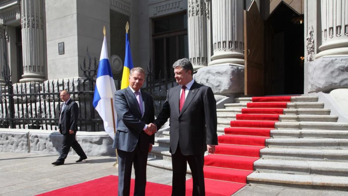 Tasavallan presidentti Sauli Niinistö tapasi Ukrainan presidentti Petro Porošenkon Kiovassa tänään 16. elokuuta 2014. 