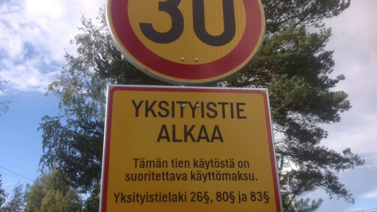 Kohuttu liikennemerkki sittenkin laillinen | Yle Uutiset