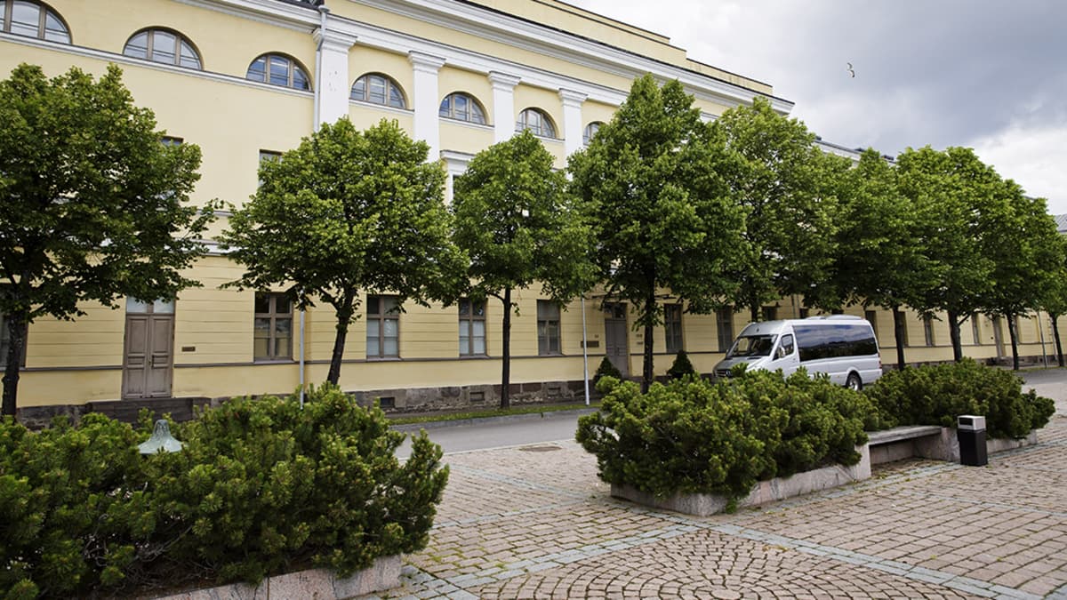 Suomen ulkoasianministeriön rakennus Helsingin Katajanokalla 2. heinäkuuta 2014.