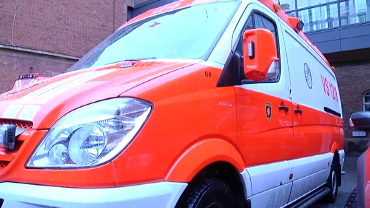 Varsinais-Suomen pelastuslaitoksen ambulanssi