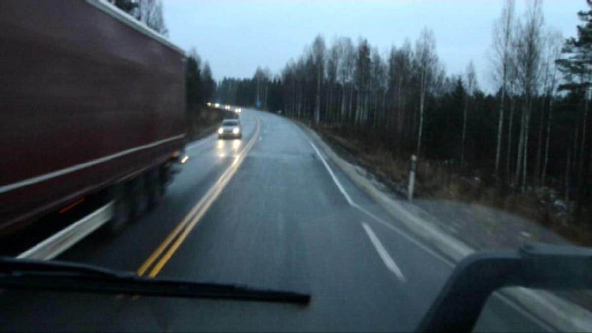 Keskustele: Missä sijaitsee Suomen vaarallisin tie? | Yle Uutiset