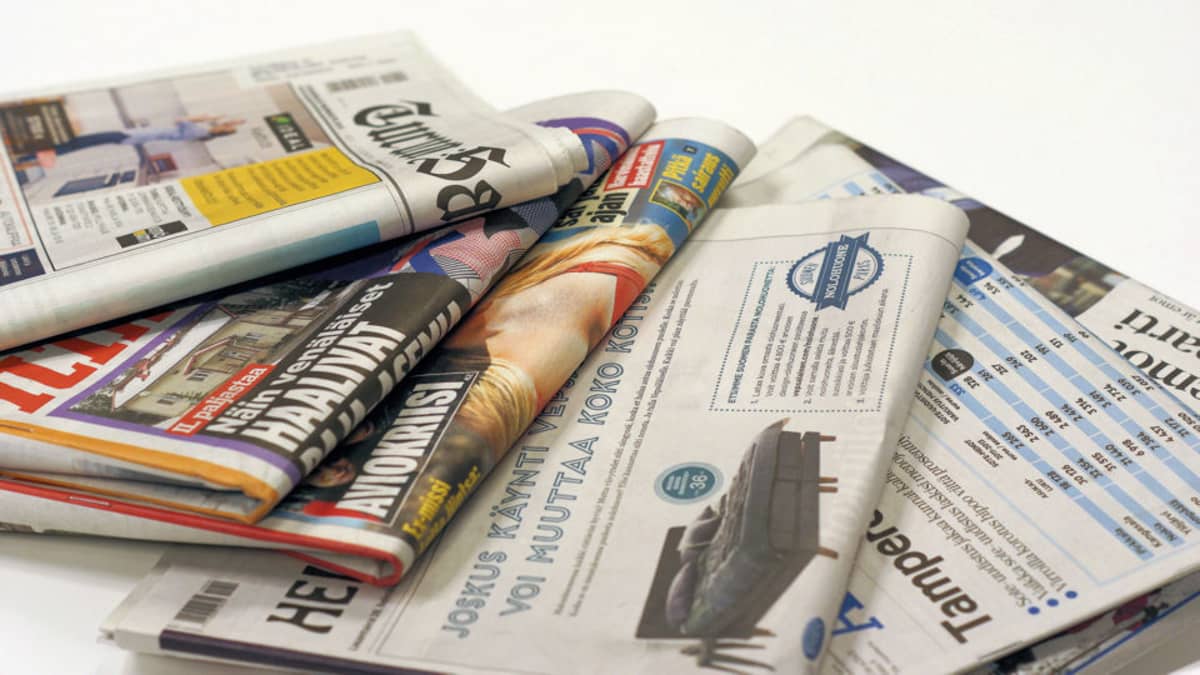 Daily newspapers.