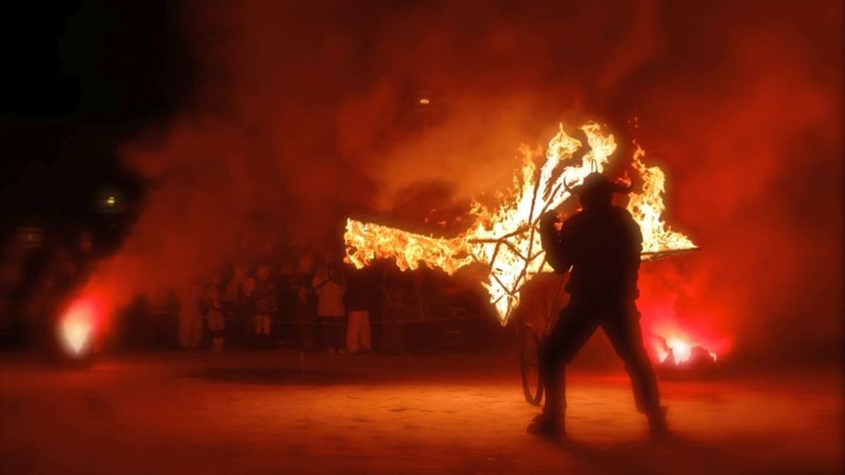 Palkittu ja tulinen Ave Fenix nähdään Kirkkopuistossa perjantai- ja lauantai-iltana.