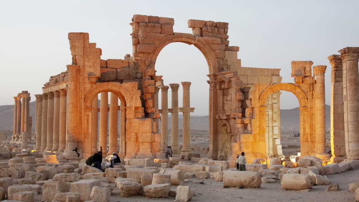 Kuva Palmyran riemukaaresta vuonna 2010.