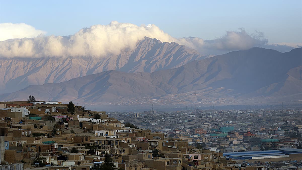 Yleiskuva Kabulin maisemasta.